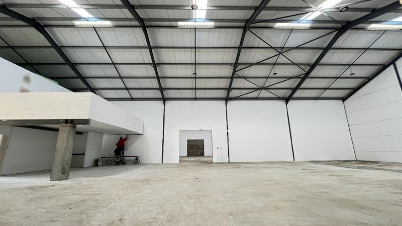 To Let commercial Property for Rent in Killarney Gardens Western Cape
